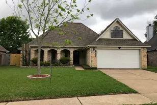 16802 Tranquil Dr, Sugar Land, TX 77498 - Photo 1