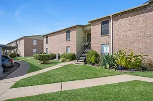 18800 Egret Bay Blvd, Webster, TX 77058 - Photo 4