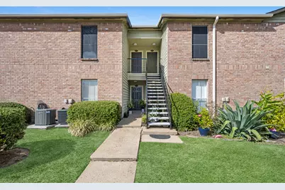 18800 Egret Bay Boulevard #804, Webster, TX 77058 - Photo 2