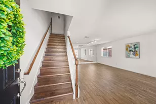 26907 Castlecliff Ln, Kingwood, TX 77339 - Photo 4