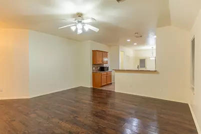 2738 Royal Thistle Drive, Houston, TX 77088 - Photo 8