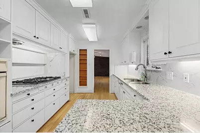 9107 Timberside Drive, Houston, TX 77025 - Photo 12