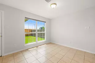 11914 E Vita Cir, Houston, TX 77070 - Photo 10
