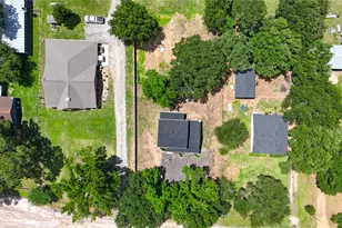 31511 Charter Ln, Waller, TX 77484 - Photo 10