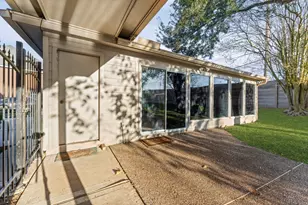 1914 Rosebay Ct, Sugar Land, TX 77479 - Photo 24