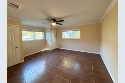 3238 Texas Avenue, Texas City, TX 77590 - Photo 6