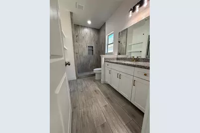10835 Deaf Smith Street, La Porte, TX 77571 - Photo 4