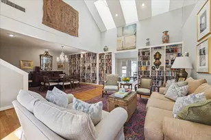 10 S Briar Hollow Ln, Houston, TX 77027 - Photo 8