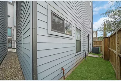 961 Saint Augustine Street, Houston, TX 77023 - Photo 16