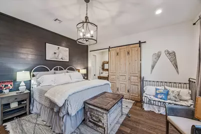 1600 S Weyand, Round Top, TX 78954 - Photo 20