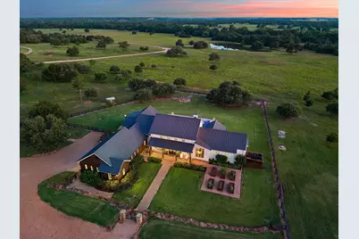 1600 S Weyand, Round Top, TX 78954 - Photo 44