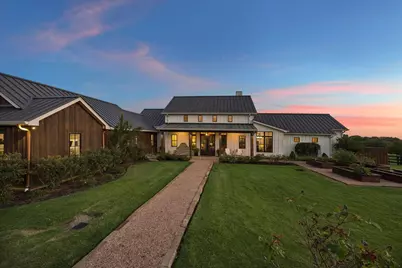 1600 S Weyand, Round Top, TX 78954 - Photo 2