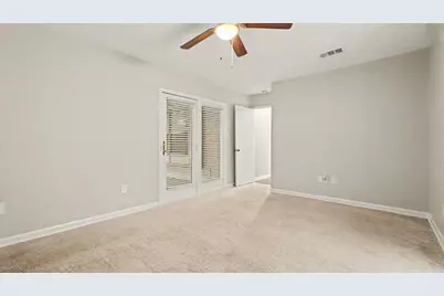 16107 Barcelona Drive, Friendswood, TX 77546 - Photo 10
