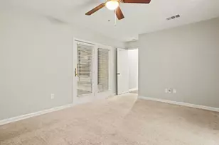 16107 Barcelona Dr, Friendswood, TX 77546 - Photo 10