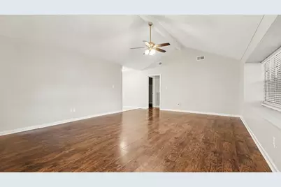 16107 Barcelona Drive, Friendswood, TX 77546 - Photo 6
