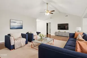 16107 Barcelona Dr, Friendswood, TX 77546 - Photo 8