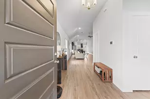 8122 Royal Breeze Dr, Cypress, TX 77433 - Photo 2