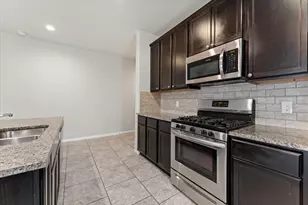 3010 Specklebelly Dr., Baytown, TX 77521 - Photo 16