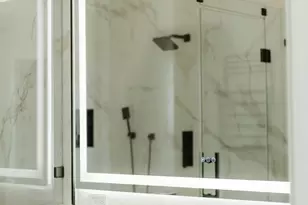 2805 Delano St, Houston, TX 77004 - Photo 36