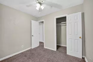 4203 Polk St, Houston, TX 77023 - Photo 20