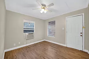 4203 Polk St, Houston, TX 77023 - Photo 8