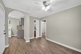 4203 Polk St, Houston, TX 77023 - Photo 10