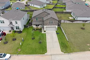 5928 Peonies Pl, Montgomery, TX 77316 - Photo 2