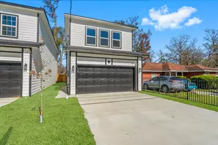 8161 Crestview Dr, Houston, TX 77028 - Photo 2