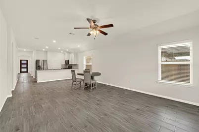 2006 Shim Ball Way, Pearland, TX 77089 - Photo 12