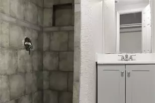 611 93rd St, Houston, TX 77012 - Photo 24