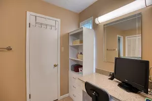 935 Chatwood Dr, Beaumont, TX 77706 - Photo 26