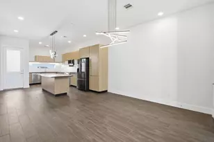 5519 Paraiso Pl, Houston, TX 77091 - Photo 14