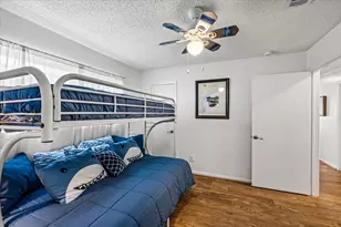 4023 Nueces Dr, Galveston, TX 77554 - Photo 28