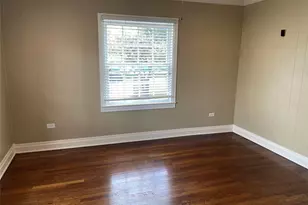 1025 Beverly St, Houston, TX 77008 - Photo 10