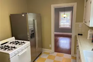 1025 Beverly St, Houston, TX 77008 - Photo 8