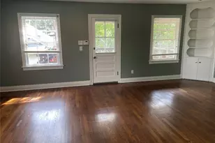 1025 Beverly St, Houston, TX 77008 - Photo 12