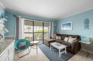 6102 Seawall Blvd, Galveston, TX 77551 - Photo 1