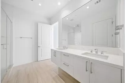 1211 Caroline Street #1302, Houston, TX 77002 - Photo 6