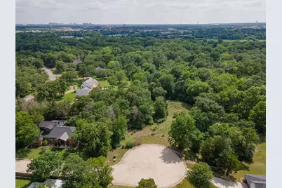 7012 Rose Point Court, Bryan, TX 77808 - Photo 10