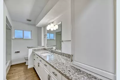 5722 Cheltenham Drive, Houston, TX 77096 - Photo 16