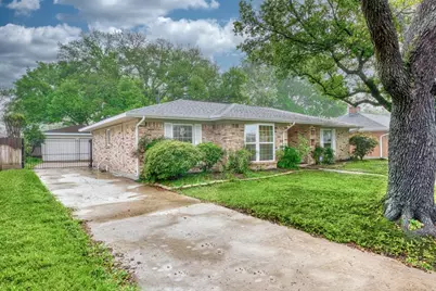 5722 Cheltenham Drive, Houston, TX 77096 - Photo 2