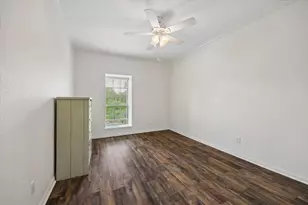 2475 Underwood St, Houston, TX 77030 - Photo 8