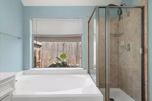 26886 Treasures Ridge Dr, Kingwood, TX 77339 - Photo 24
