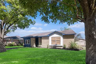 5734 Arthington St, Houston, TX 77053 - Photo 2