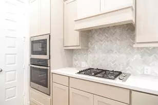 31410 Golden Cliffs Ln, Fulshear, TX 77441 - Photo 14