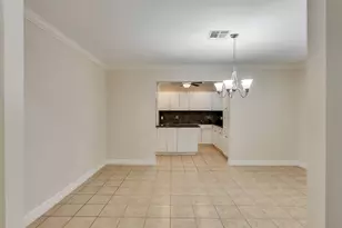 5623 Winding Way Dr, Houston, TX 77091 - Photo 6