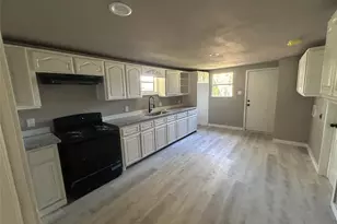 5734 Grant Ave, Port Arthur, TX 77640 - Photo 6