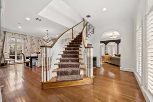 1419 Nantucket Dr, Houston, TX 77057 - Photo 4