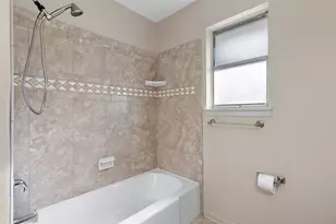 1203 Kansas Ave S, Anahuac, TX 77514 - Photo 24