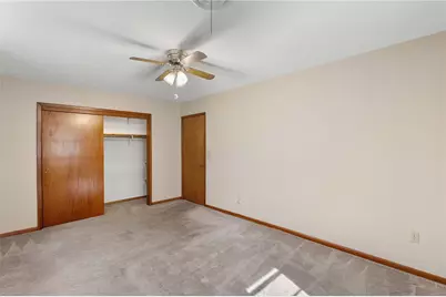 1203 Kansas Avenue S, Anahuac, TX 77514 - Photo 26